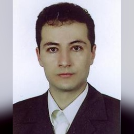 کوروش آقایار